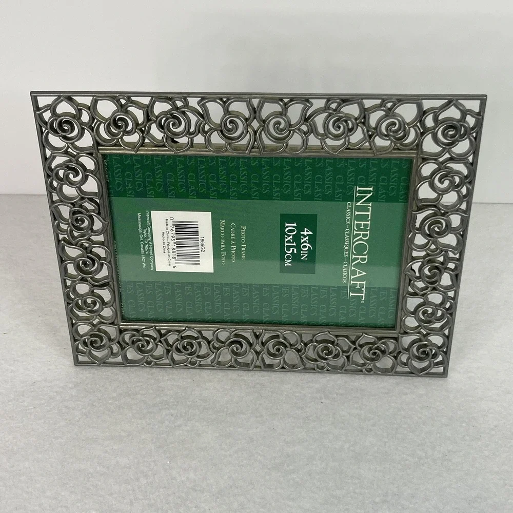 Intercraft Decorative Silvertone Floral Metal Cutout frame 4x6 With Glass